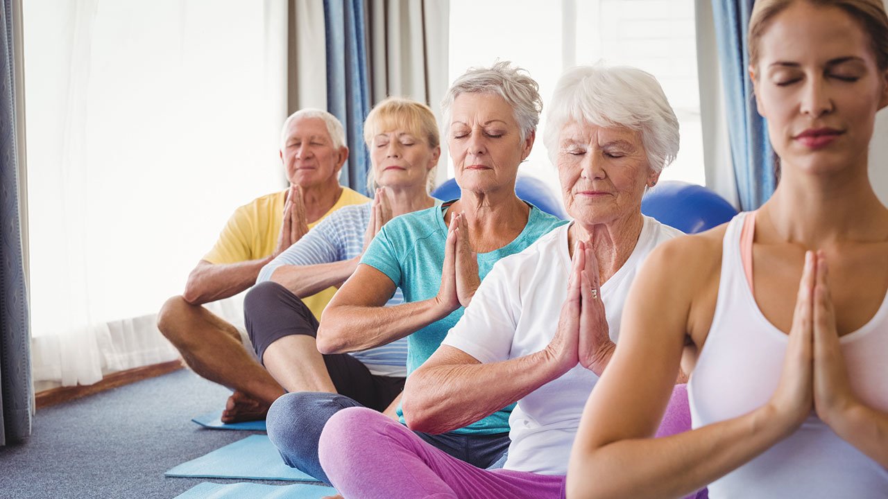 Những bài tập Yoga cho người cao tuổi tốt nhất